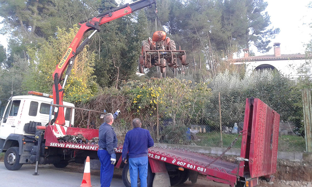 Servicio de grúa en carretera - Vilafranca